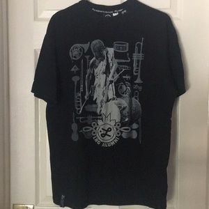 LRG ALUMNI T SHIRT